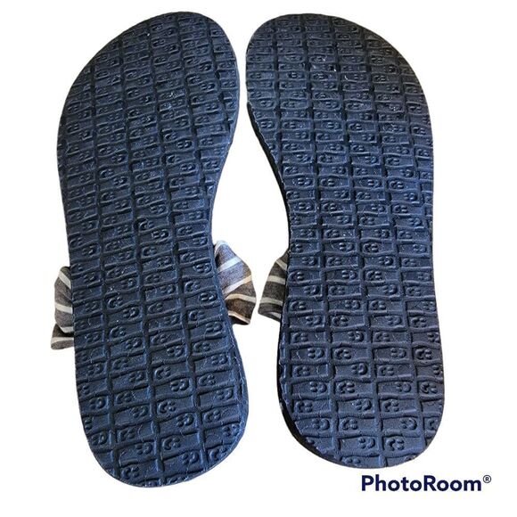 Sanuk Yoga Sling 2 Flip Flops. Size 8. - Picture 8 of 9